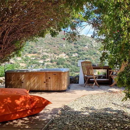 Vakantiehuis 1722 Cosy Home Corbara *